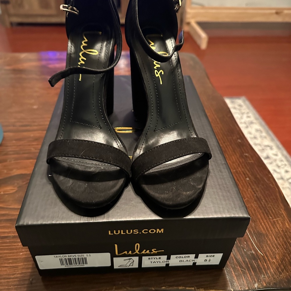 Lulu's Elegant Black Heels